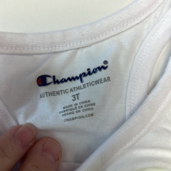 Champion‎ - Picture 7 of 9
